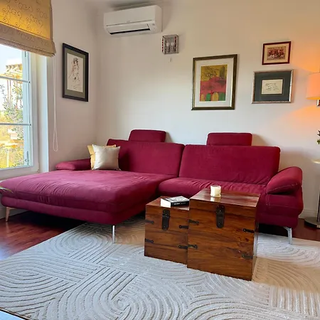 Star Blazev Apartment *